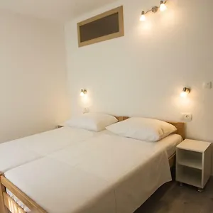  Appartement Lovor Croatie